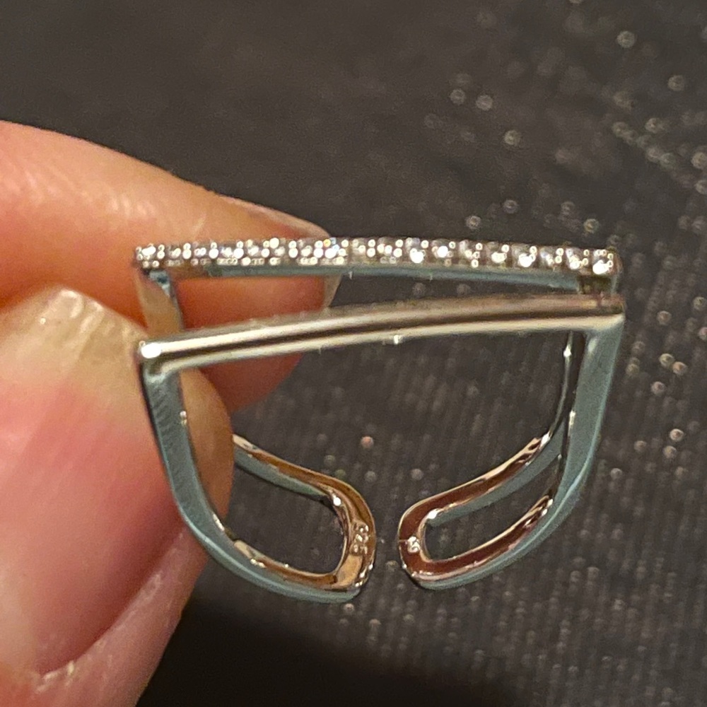 Touchstone Crystal asymmetric ring